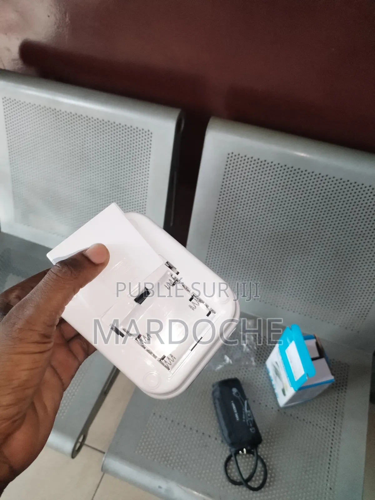 Tensiomètre Électronique Automatique (Modèle De Bras).