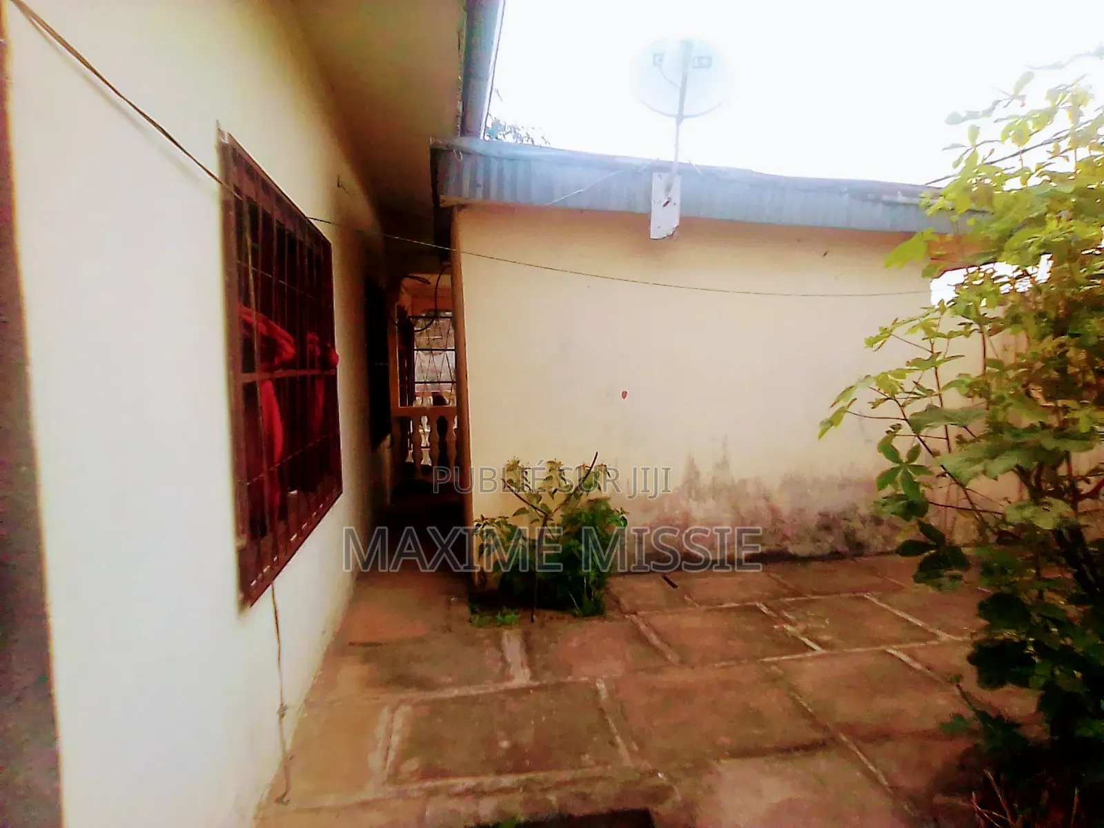 4chbre Maison dans Parcelle+Maison, Mongo-Mpoukou à Vendre