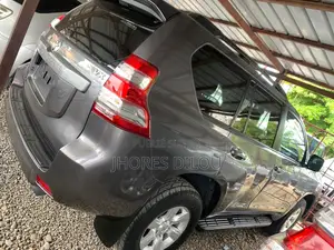 Toyota Land Cruiser Prado 2.8 D-4D 2015 Beige