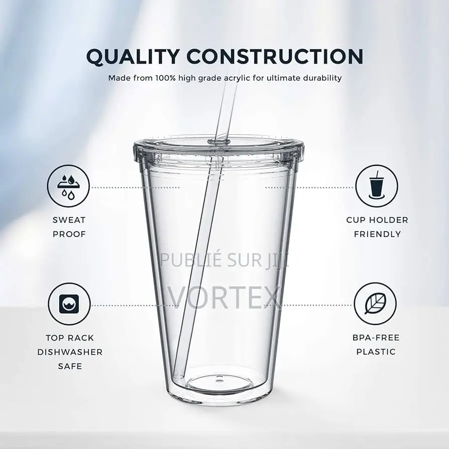 Gobelet Avec Paille Et Couvercle