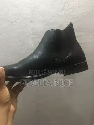 Chaussure d'Hommes 42