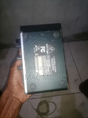 Carte Sons Behringer Solo