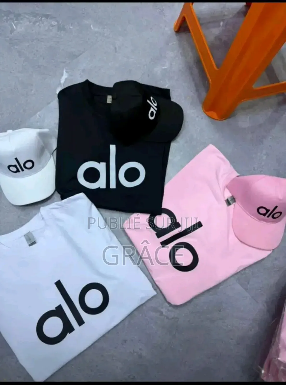 Vêtements Et Chaussures Tendance – Bon Prix – Tailles Disponibles