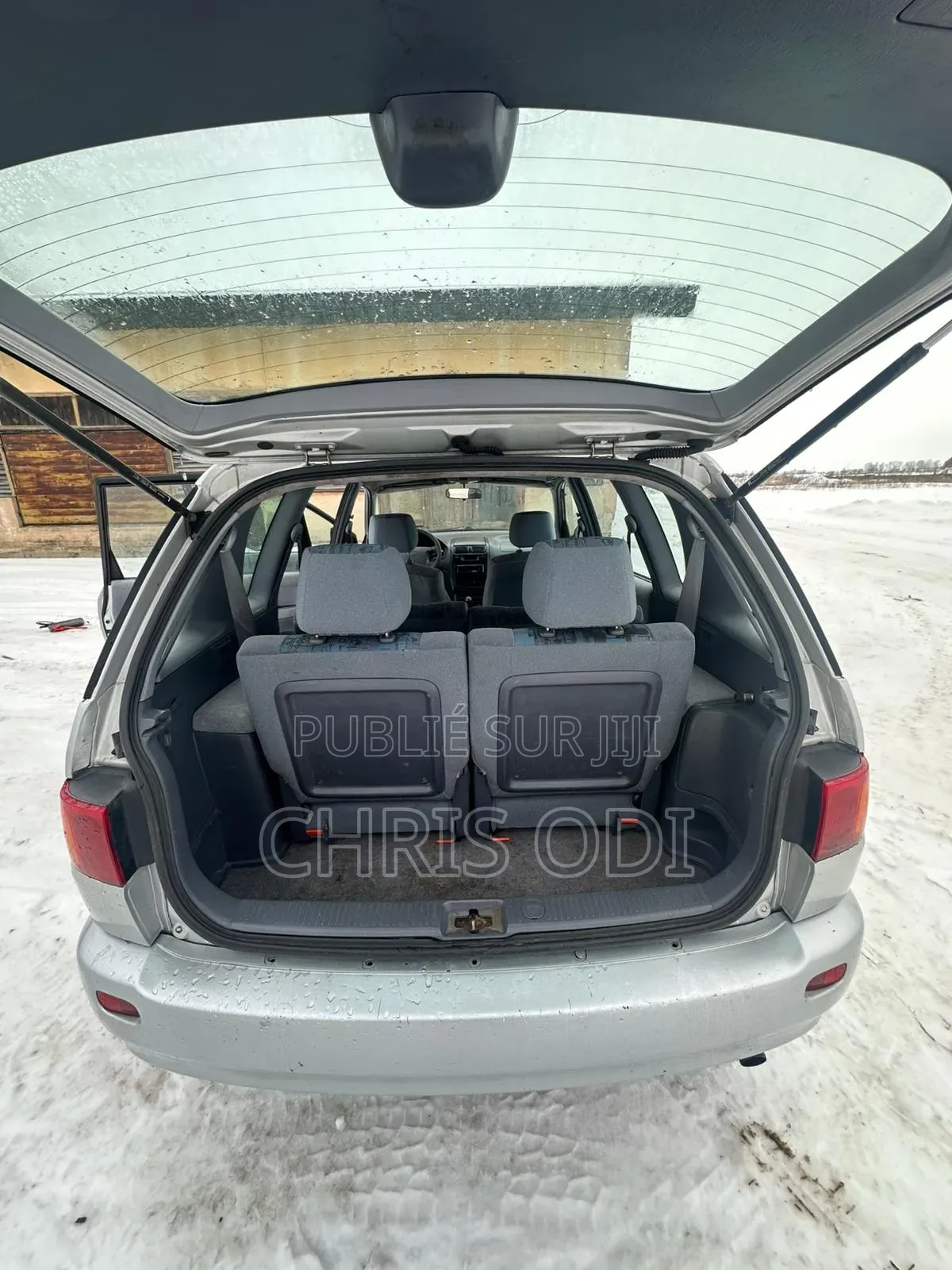 Toyota Picnic 2000 Gris