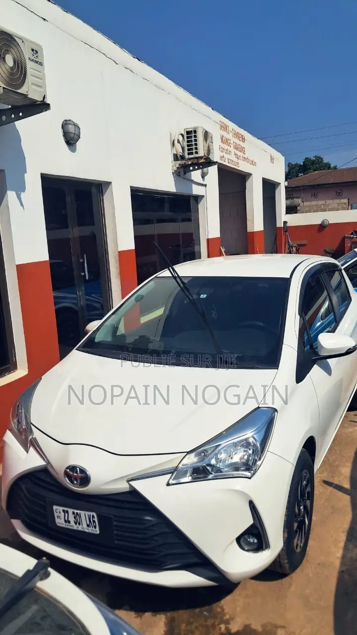 Toyota Vitz 2019 Blanc