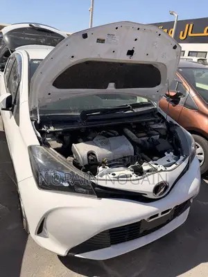 Toyota Vitz 2019 Blanc