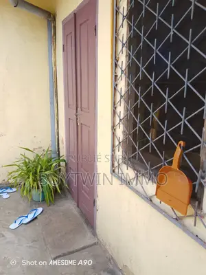 4chbre Maison dans Maison, Djambala à Vendre