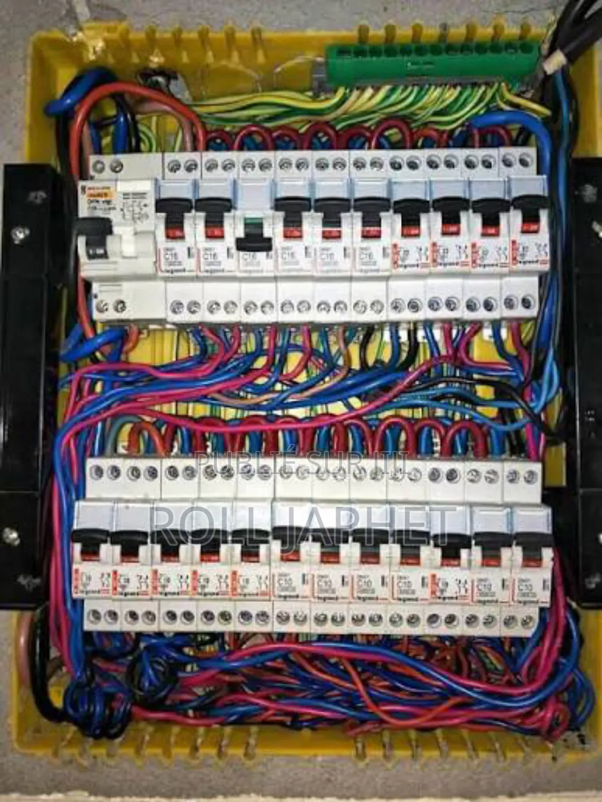 Électricien Industriel Bâtiment