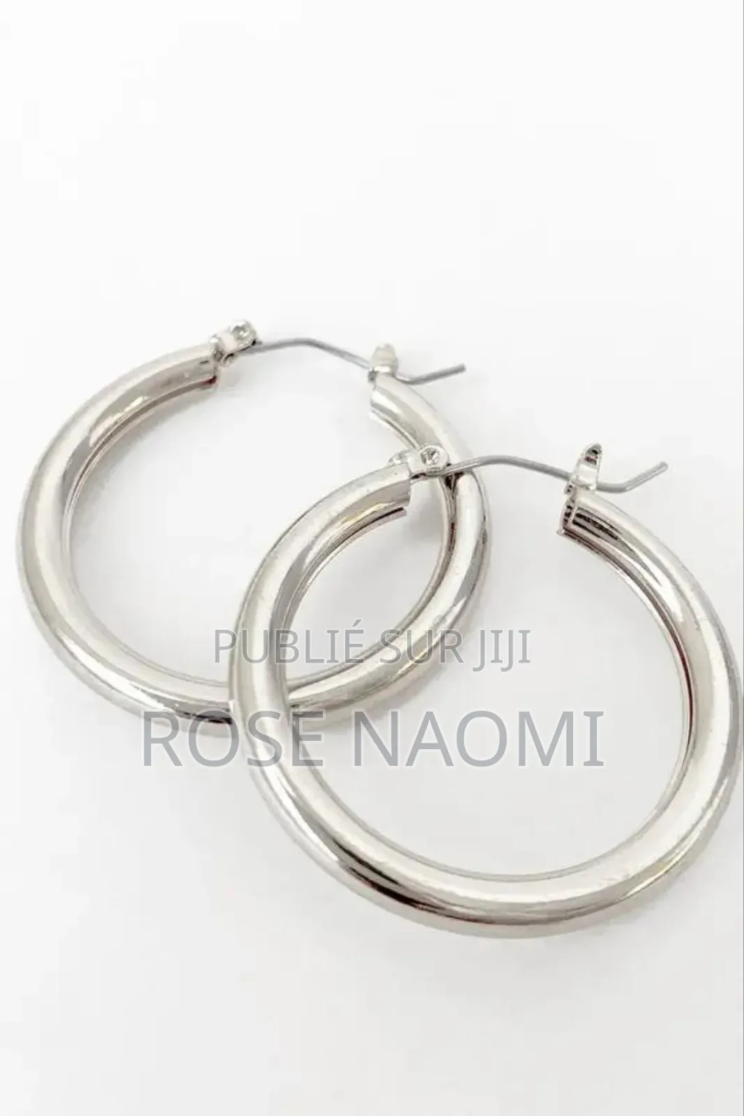 Boucles d'Oreilles en Argent Pur.