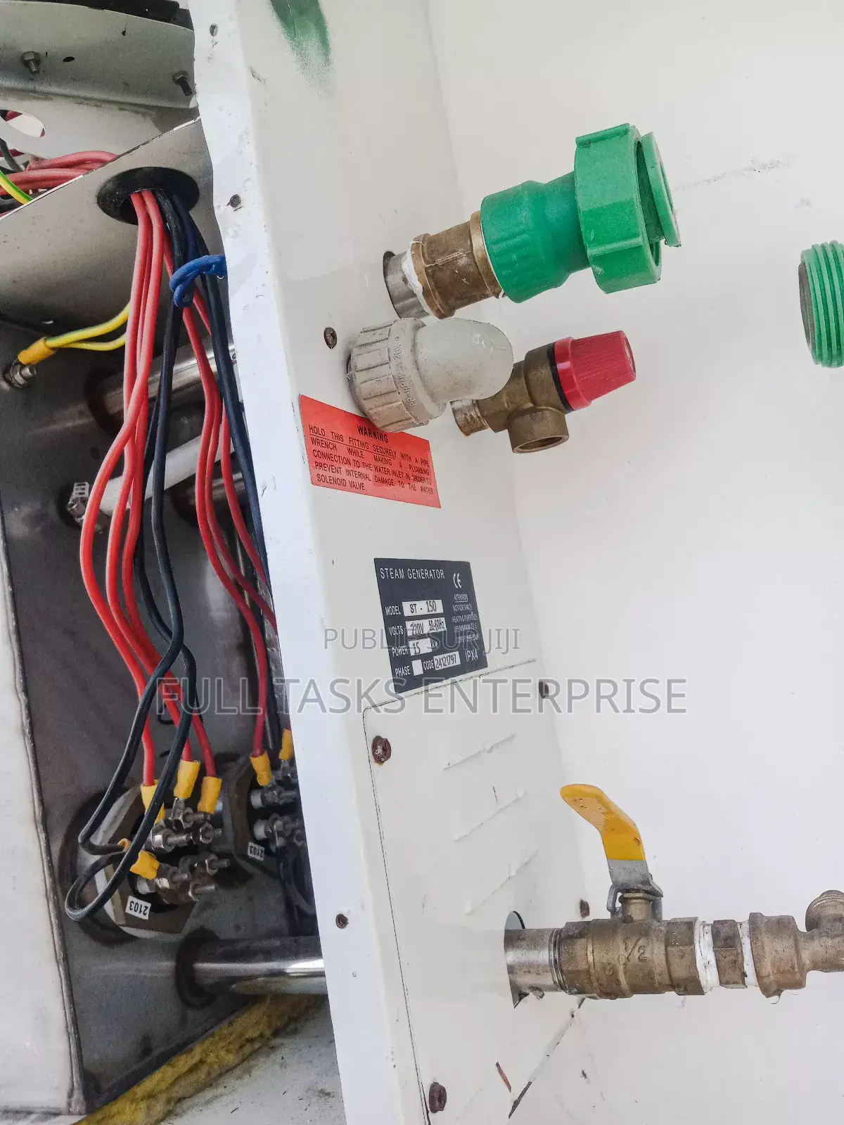 Électricien Bâtiment Et Industriel