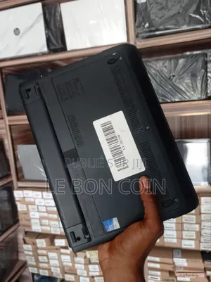 Nouveau Ordinateur portable Lenovo ThinkPad X140e 4GB AMD HDD 500GB