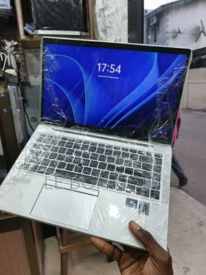 Nouveau HP EliteBook 840 16GB Intel Core i7 SSD 512GB