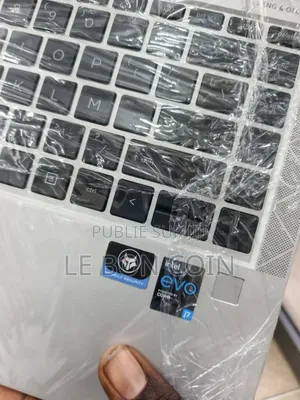 Nouveau HP EliteBook 840 16GB Intel Core i7 SSD 512GB