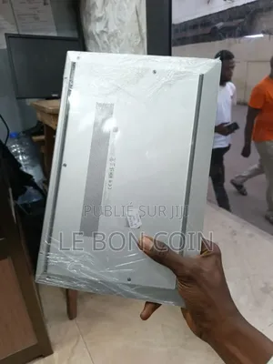 Nouveau HP EliteBook 840 16GB Intel Core i7 SSD 512GB