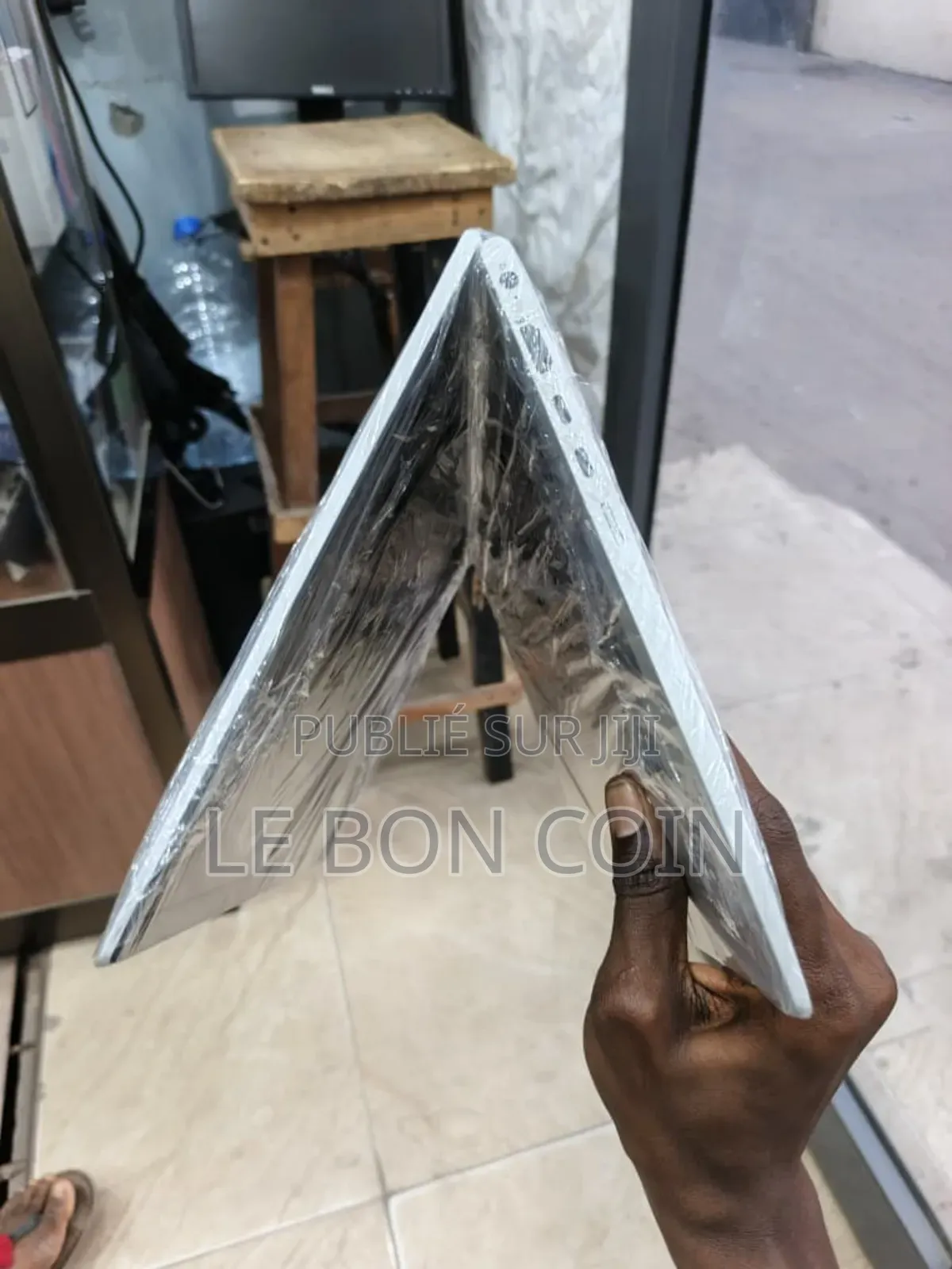 Nouveau HP EliteBook 840 16GB Intel Core i7 SSD 512GB