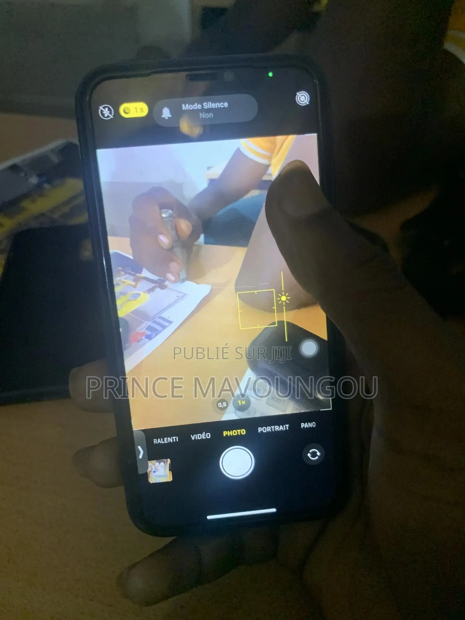 Apple iPhone 11 64 GB Noir