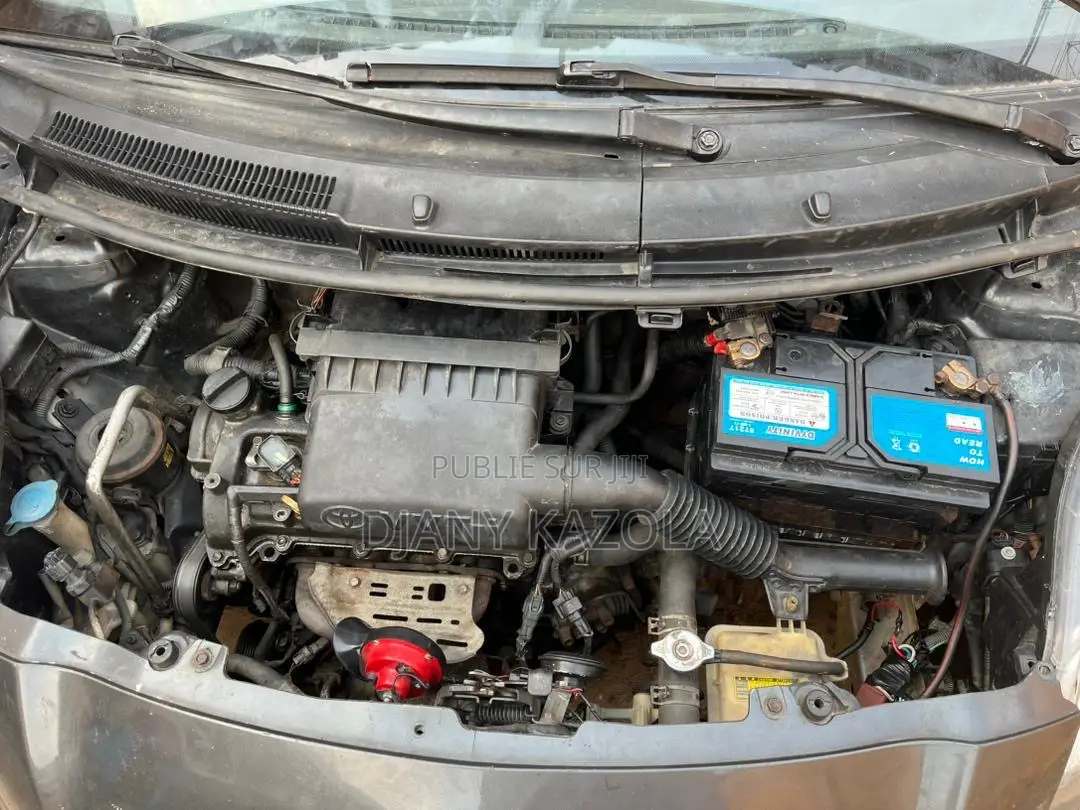 Toyota Yaris 2010 Noir