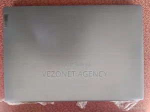 Ordinateur portable Lenovo V15 8GB Intel Core i3 SSD 250GB