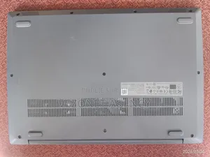 Ordinateur portable Lenovo V15 8GB Intel Core i3 SSD 250GB