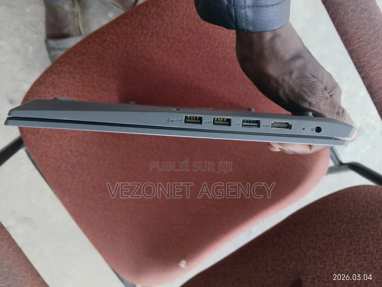 Ordinateur portable Lenovo V15 8GB Intel Core i3 SSD 250GB