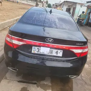 Hyundai Grandeur 2016 Noir