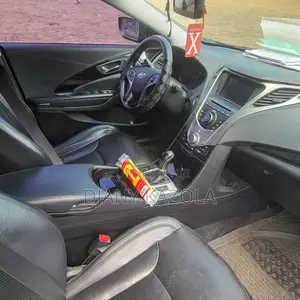 Hyundai Grandeur 2016 Noir