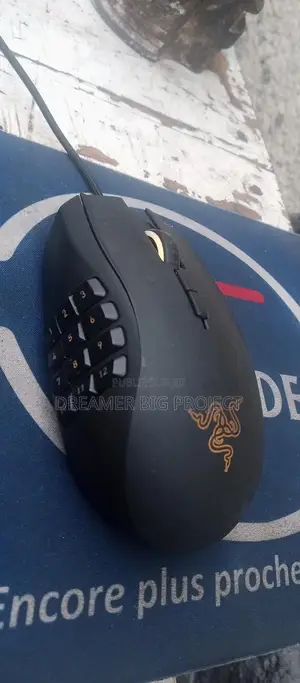 Souris 12 Boutons Pro – Graphisme & Streaming