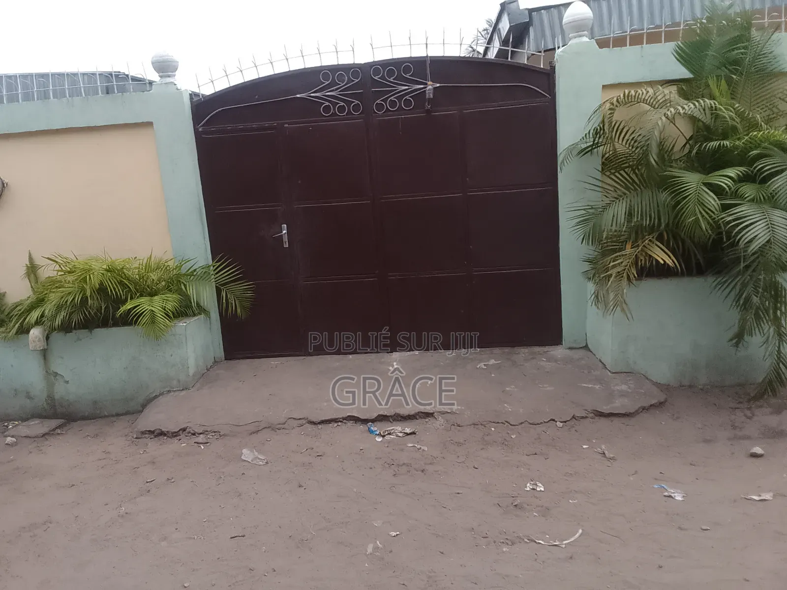 Parcelle À Vendre Arr 7