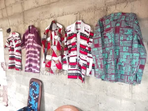 Lès Chemise Et Les Grands Doudou À Vendre