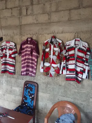 Lès Chemise Et Les Grands Doudou À Vendre