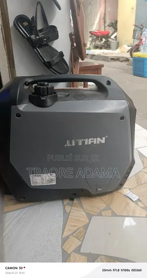 C'est Un Petit Groupe en Grand Tabaski