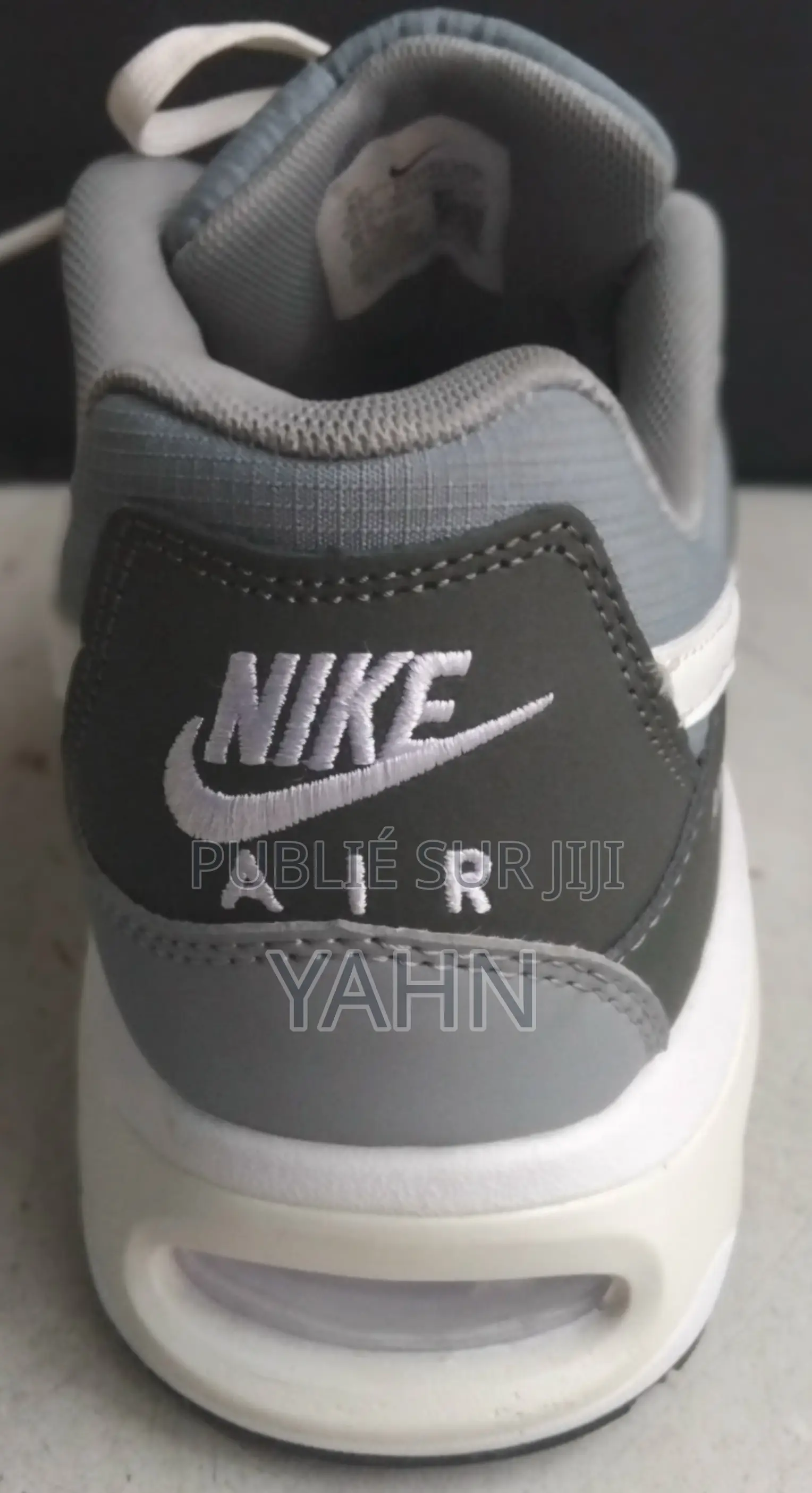 Baskets (Sneakers) Air Max Nike Original, Pointure 43