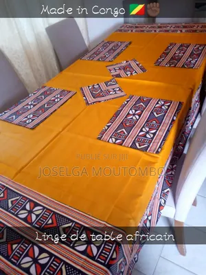 Vente De Nappe De Table en Pagne Africaine Et Les Tresses