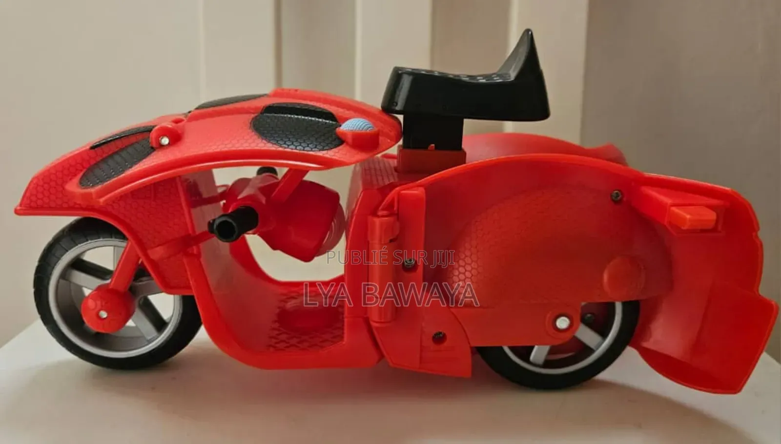 Jouet Scooter Ladybug Pour Barbie