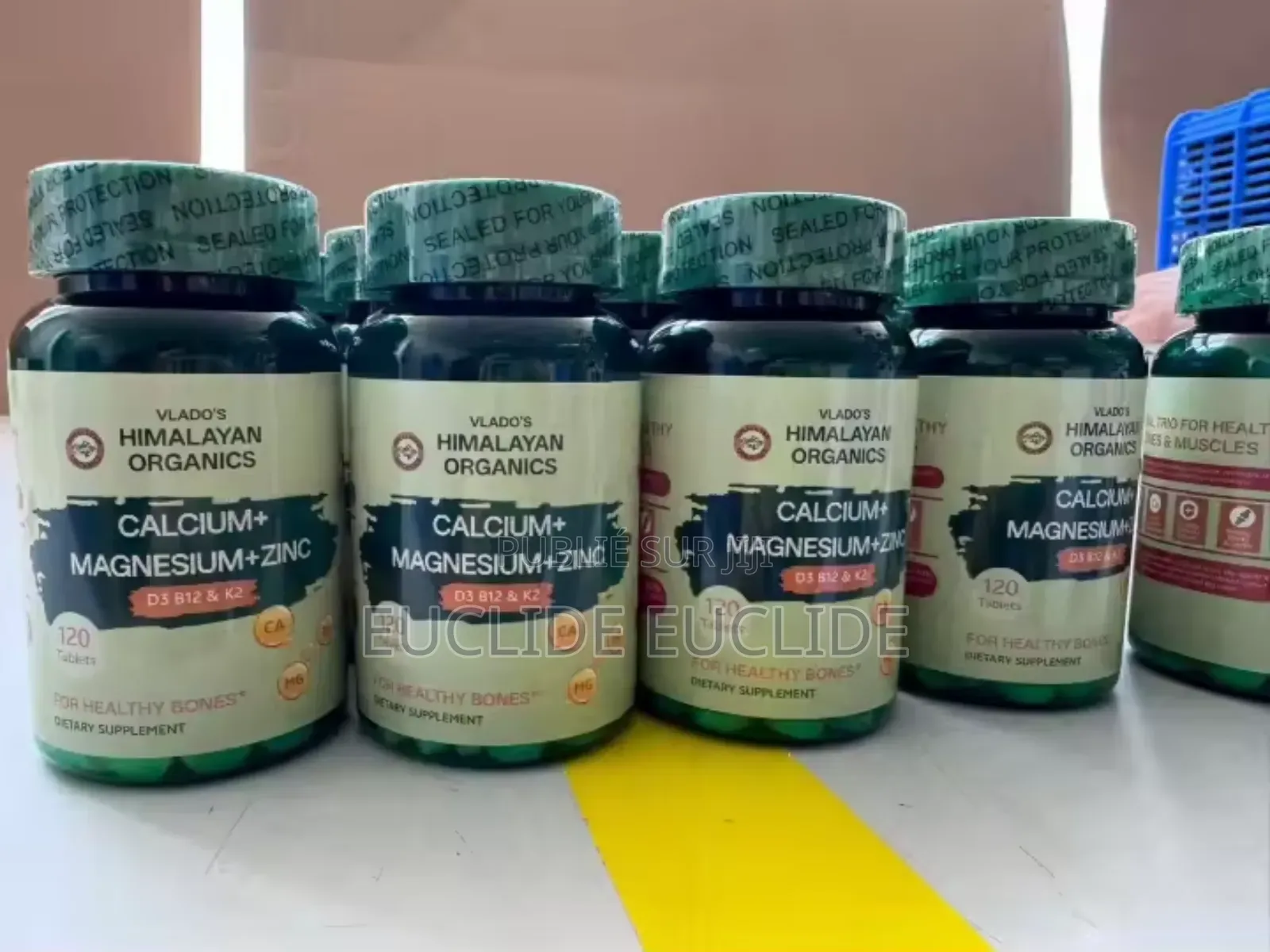 Complément Alimentaire À Base Du Calcium, Magnésium,Zinc Et Vit D3