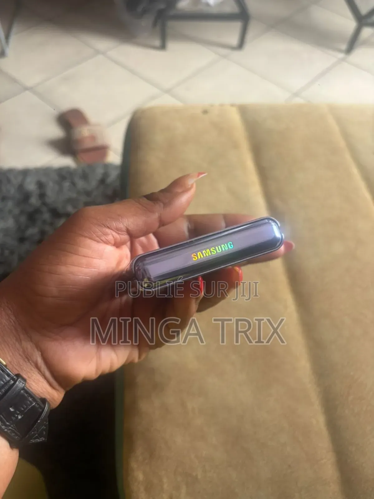 Nouveau Samsung Galaxy A82 5G (Galaxy Quantum 2) 128 GB Violet