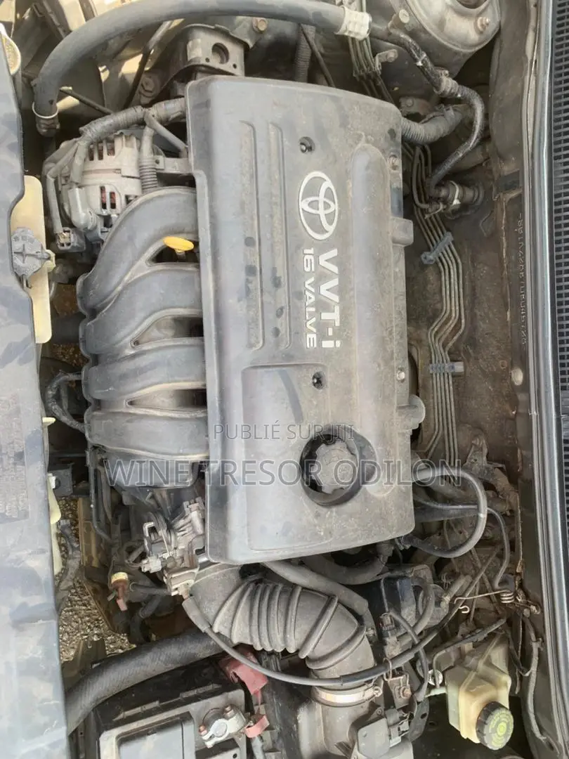 Toyota Corolla 2004 Noir