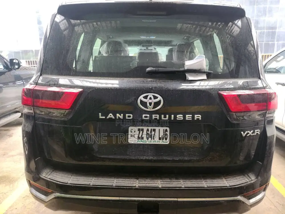 Nouveau Toyota Allion 2025 Noir