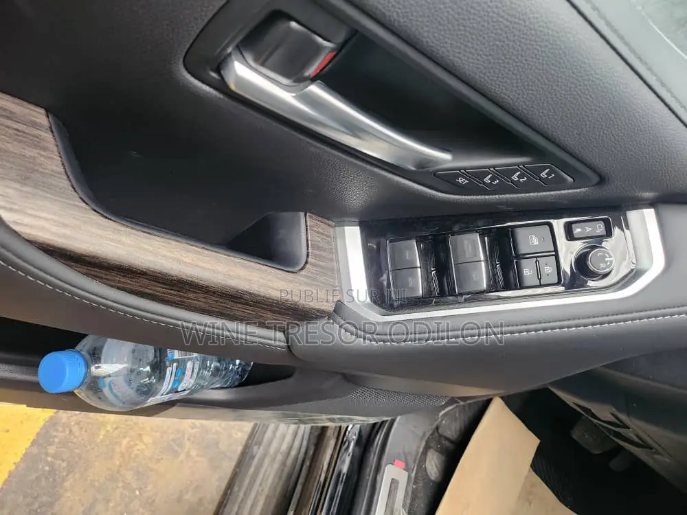 Nouveau Toyota Allion 2025 Noir