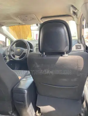 Toyota Avensis 2.0 Advanced Automatic 2012 Noir