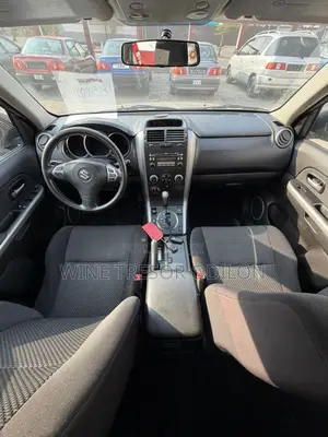 Suzuki Grand Vitara 2.4 2009 Gris