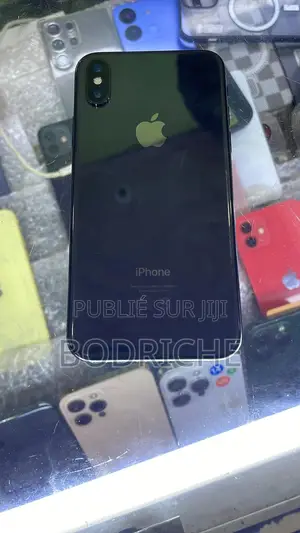 Apple iPhone X 64 GB Noir