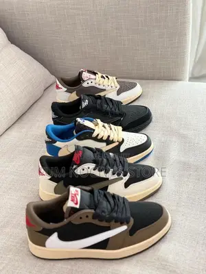 Travis Scott X Jordan One