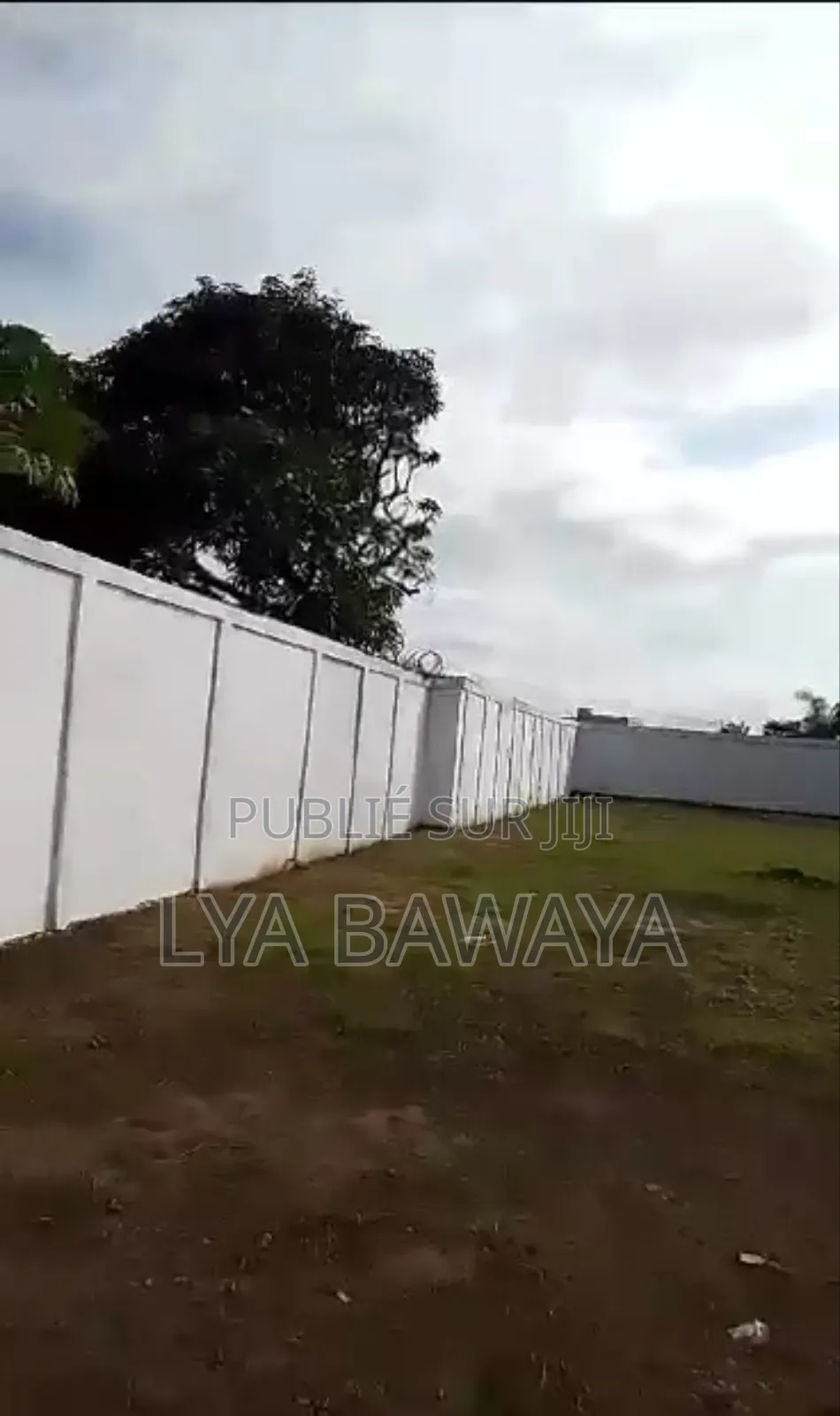 Terrain À Vendre, Situé À Pnr. Emplacement Privilégié : Ancien Jaipur.