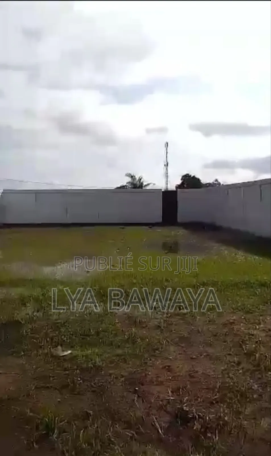 Terrain À Vendre, Situé À Pnr. Emplacement Privilégié : Ancien Jaipur.