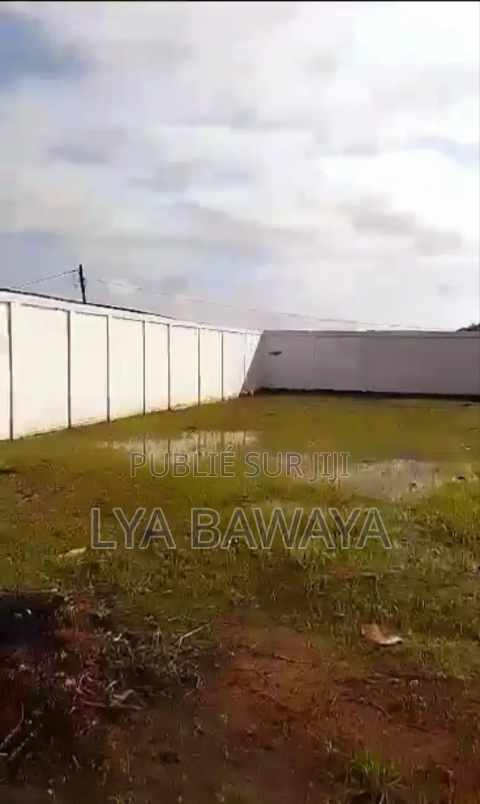 Terrain À Vendre, Situé À Pnr. Emplacement Privilégié : Ancien Jaipur.