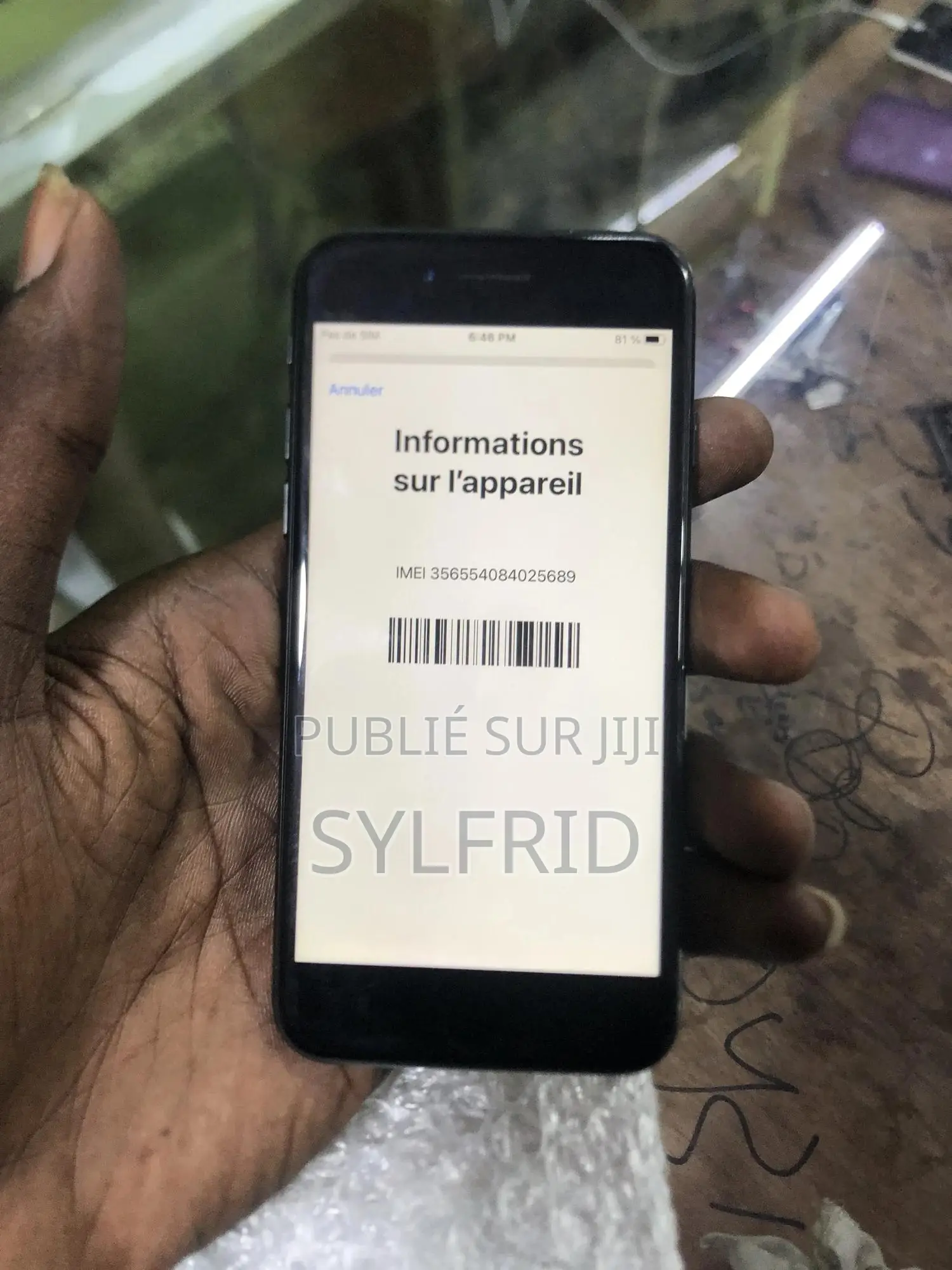 Apple iPhone 8 64 GB Noir