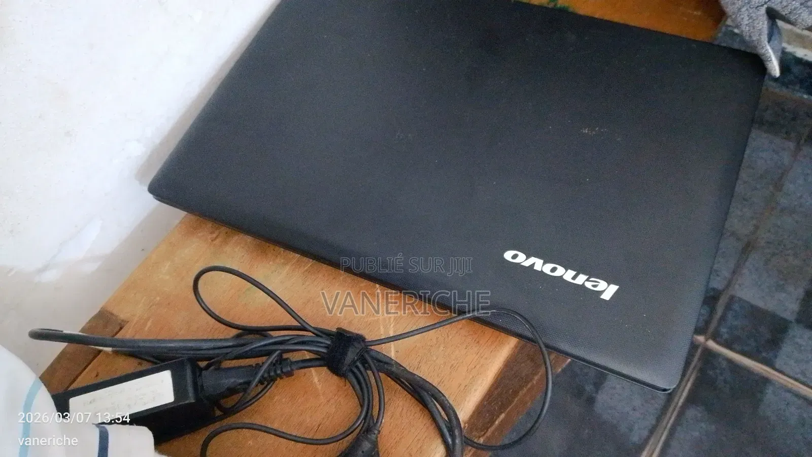 Ordinateur portable Lenovo 100e 8GB Intel Pentium HDD 500GB