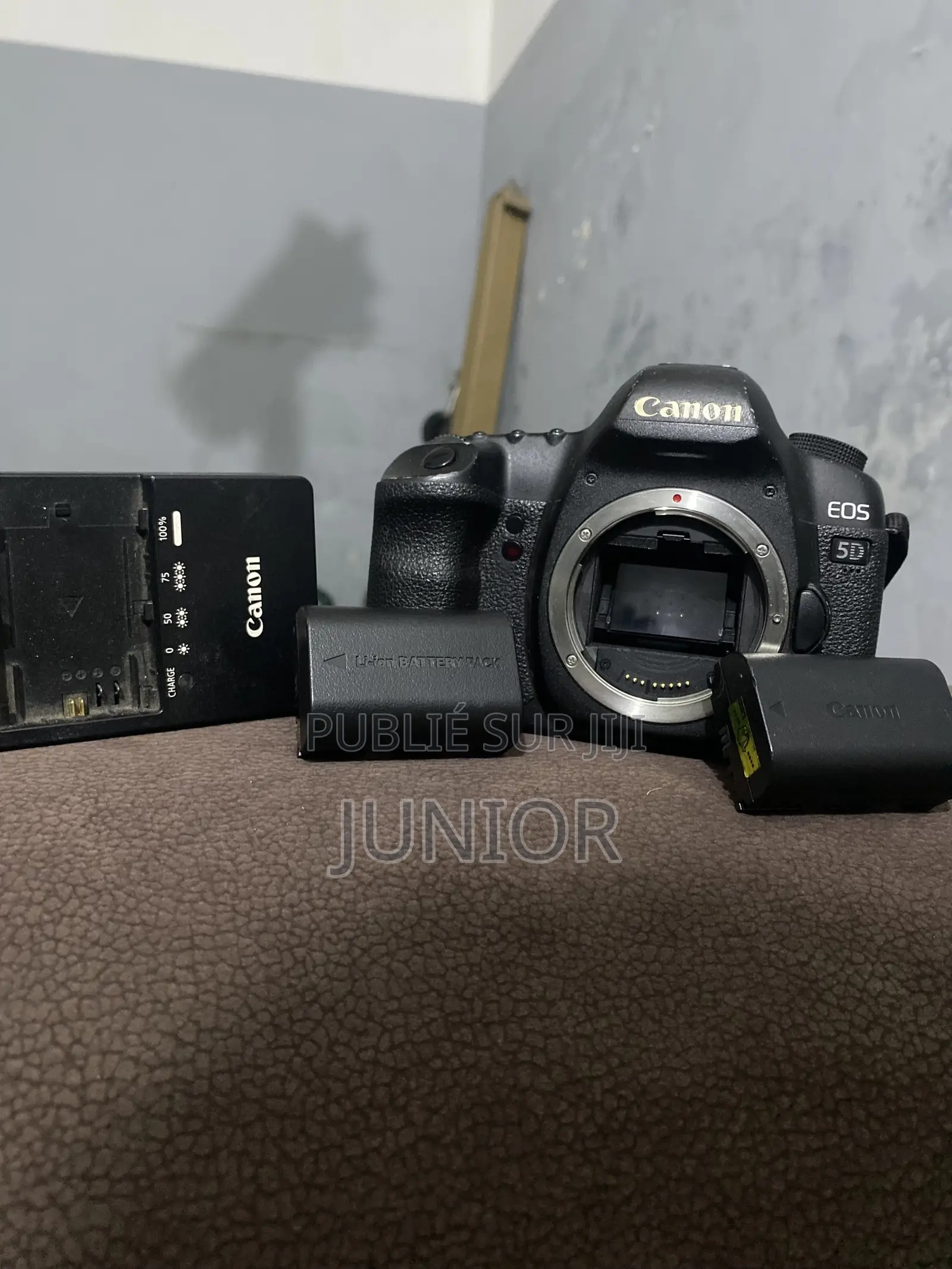 Canon 5d Mark Ii Boitier Nu À Vendre 280.000 Fcfa