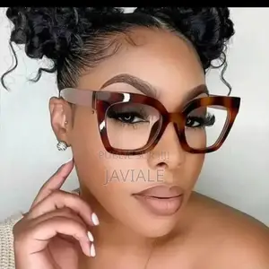 Lunettes De Bonne Qualité À Seulement 3000 Fcfa